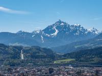 Teleblick zum Serles und Berg Isel Schisprungschanze